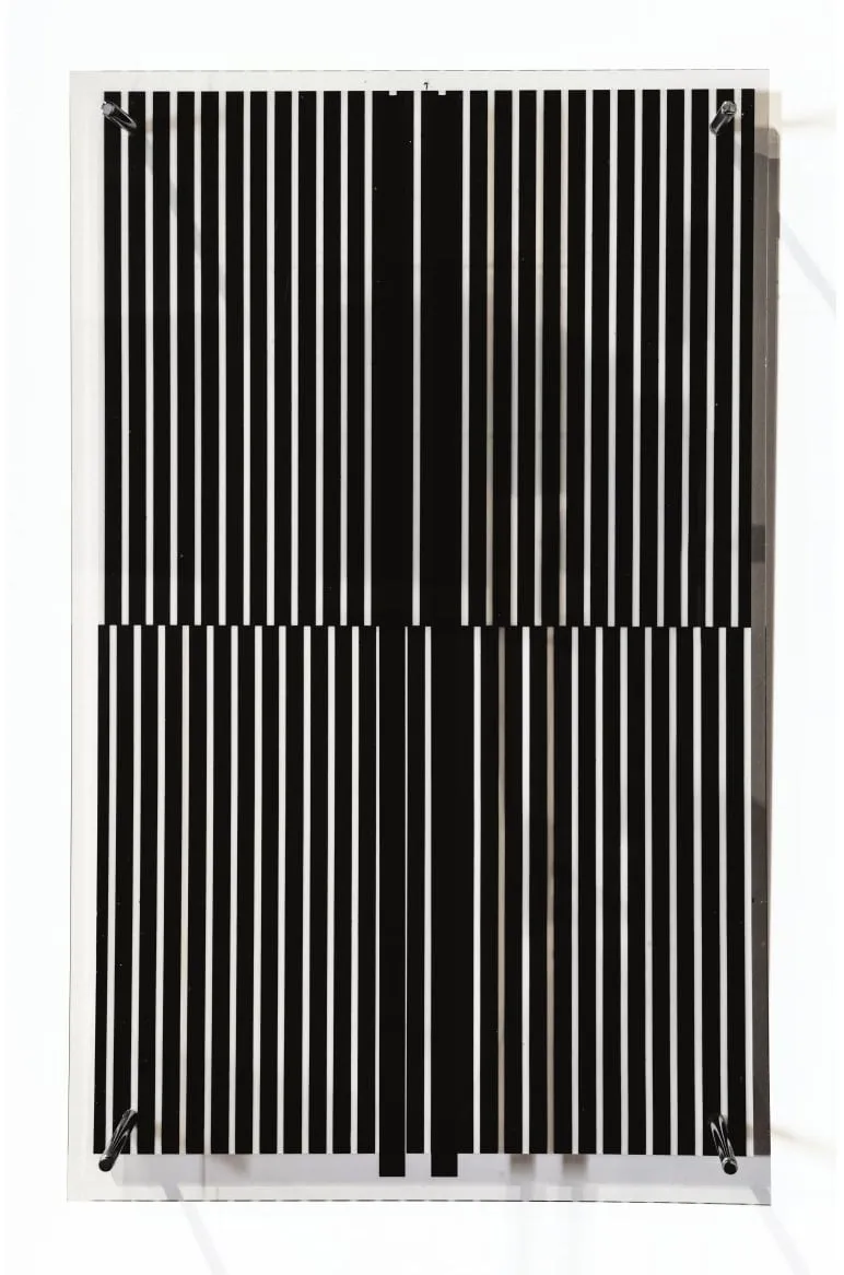 Serie Vibraciones Edicion EA/10 mas 100, obra de Jesús Soto
